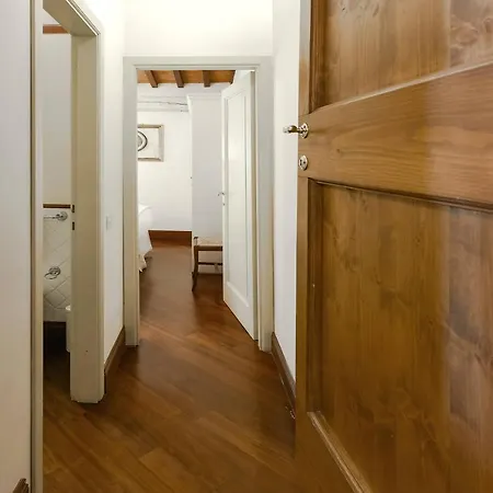 Buonarroti Big With Terrace In Oltrarno