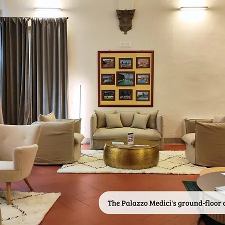 Apartment Buonarroti Big With Terrace In Oltrarno Florence